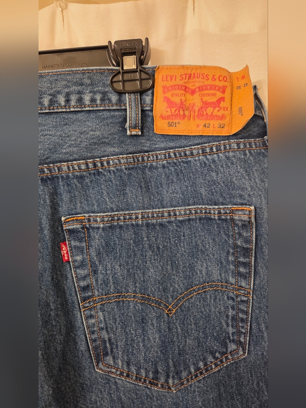 Levi's 501 Classic Blue Men's Jeans - Blue Size 42 x 32